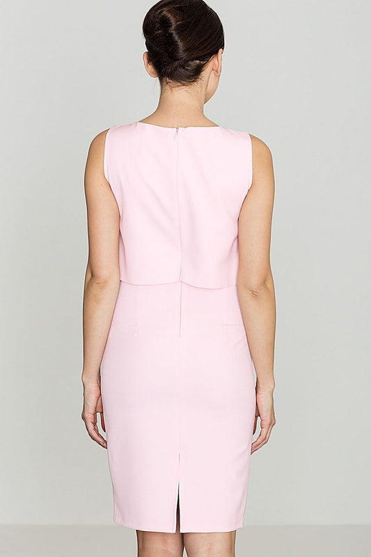 Back view of Lenitif model 114320, a fitted pink dress with rear zipper and slit, sleeveless design for stylish occasions.