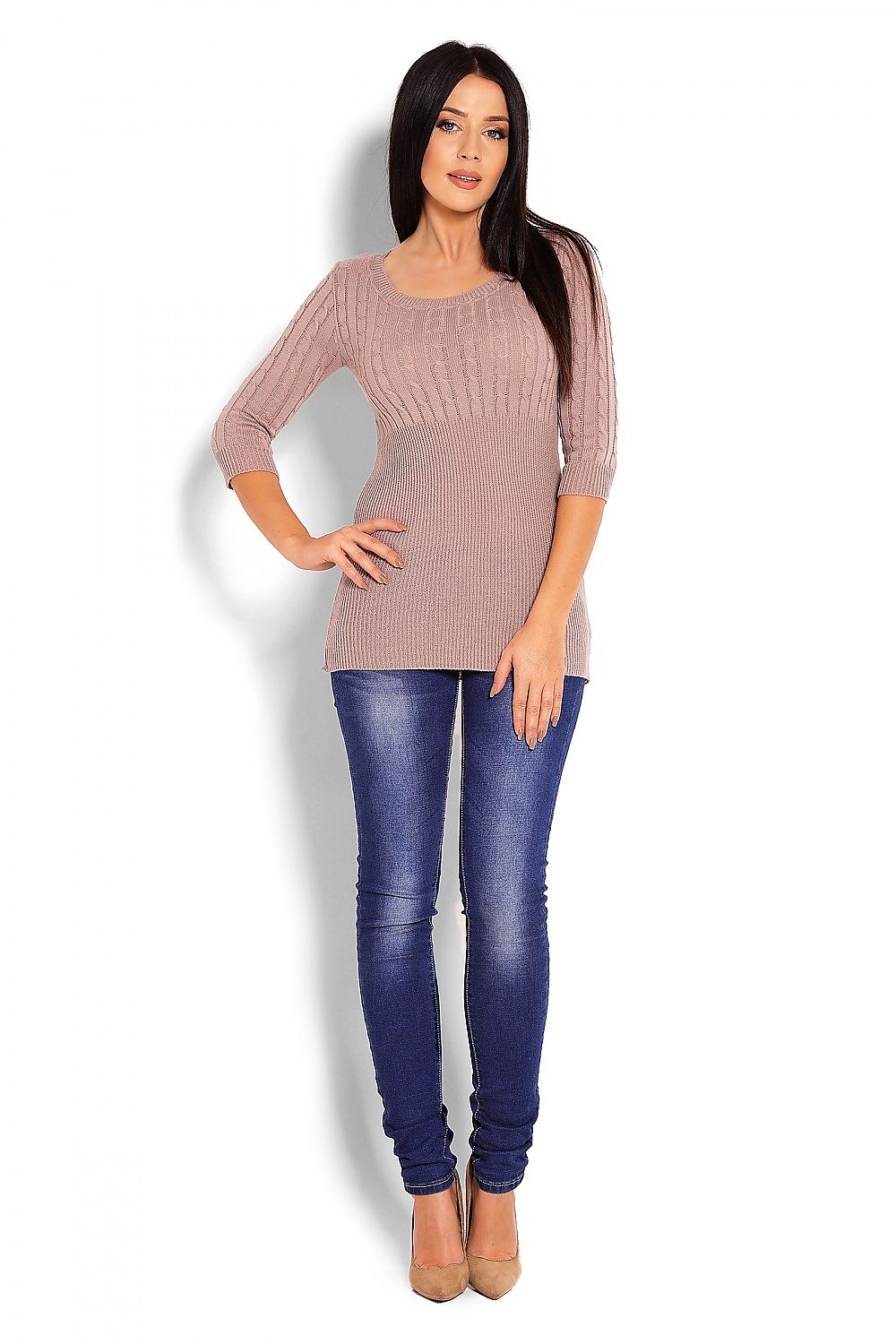 Model in Pulóver model 123425 PeeKaBoo, fine knit with braid detail and 3/4 sleeves, perfect for a cozy style.